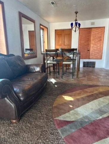 919 22nd Street NW, Albuquerque, NM 87104