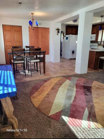 919 22nd Street NW, Albuquerque, NM 87104