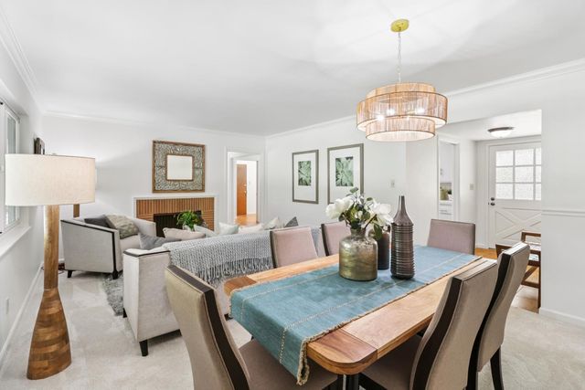 6721 Swenson Way, Sacramento, CA 95831