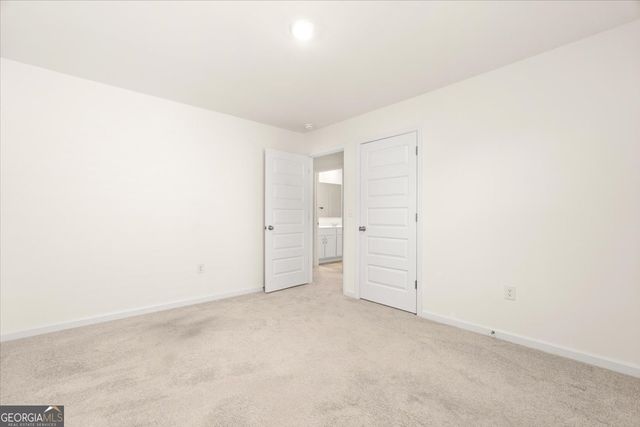 296 CANYON FERRY WAY, Hoschton, GA 30548