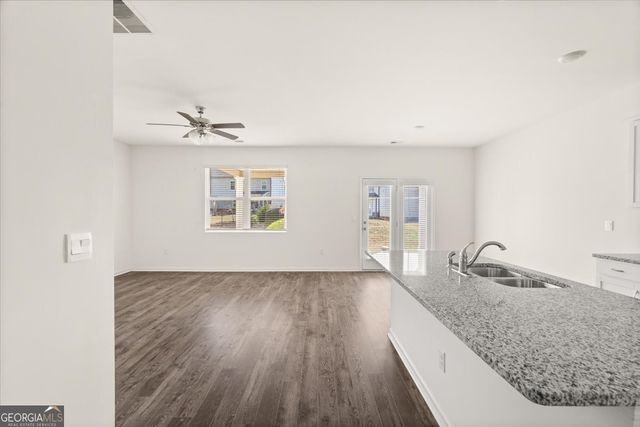 296 CANYON FERRY WAY, Hoschton, GA 30548