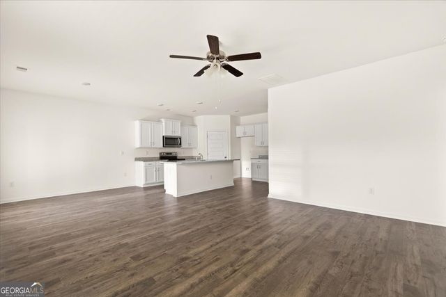 296 CANYON FERRY WAY, Hoschton, GA 30548