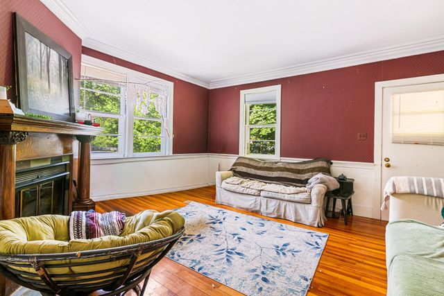 24 Wilder Street, Peterborough, NH 03458