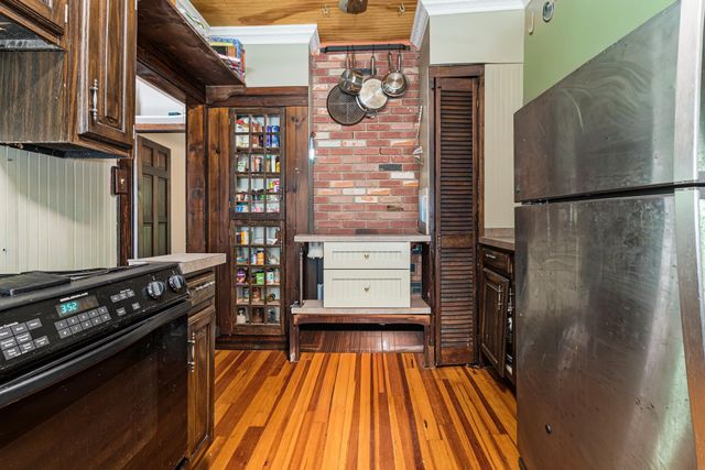 24 Wilder Street, Peterborough, NH 03458