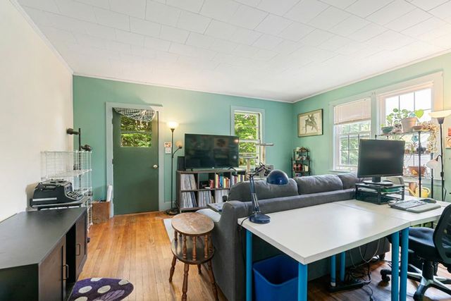 24 Wilder Street, Peterborough, NH 03458