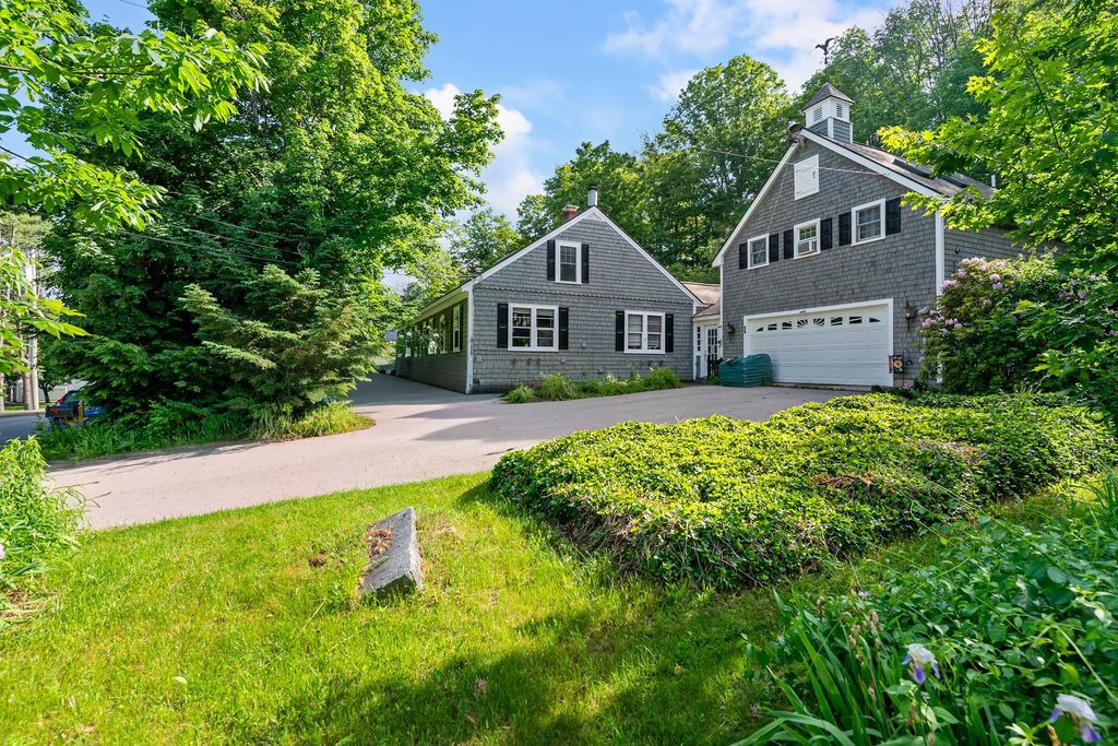 24 Wilder Street, Peterborough, NH 03458