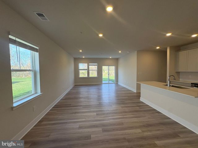 1684 LAKE PLACID DR, Trappe, MD 21673