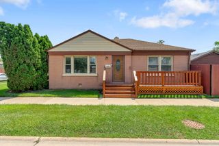 1654 N 14th Avenue, Melrose Park, IL 60160