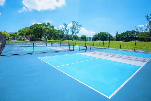 29 Richmond D 29, Deerfield Beach, FL 33442