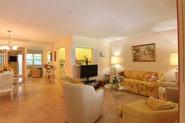 29 Richmond D 29, Deerfield Beach, FL 33442