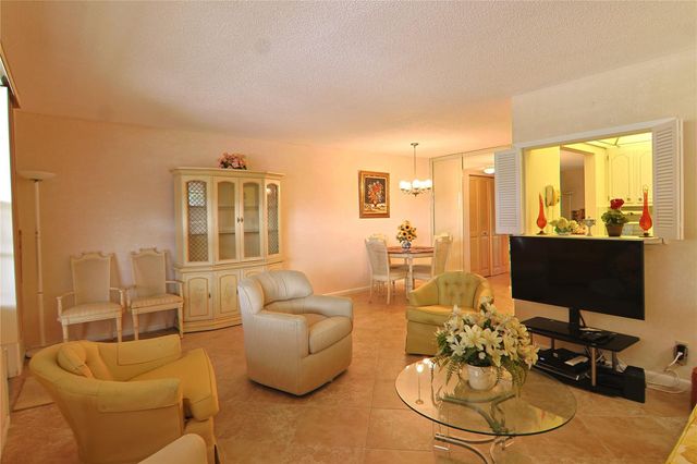 29 Richmond D 29, Deerfield Beach, FL 33442