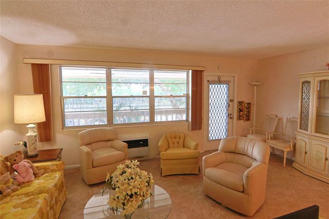 29 Richmond D 29, Deerfield Beach, FL 33442