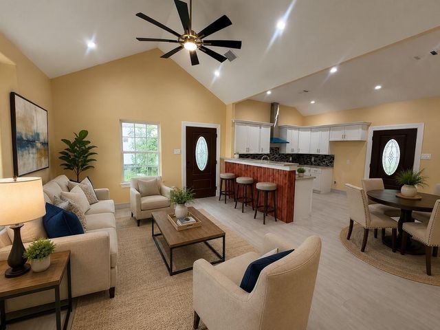 903 Harris Avenue, Pasadena, TX 77506