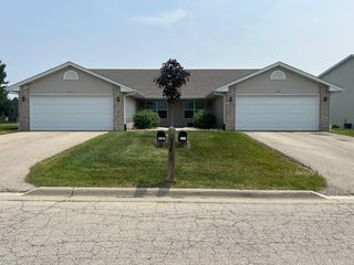 7111/7113 Sue Lane, Loves Park, IL 61111