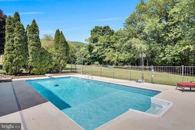 3421 WAGGONERS GAP ROAD, Carlisle, PA 17015