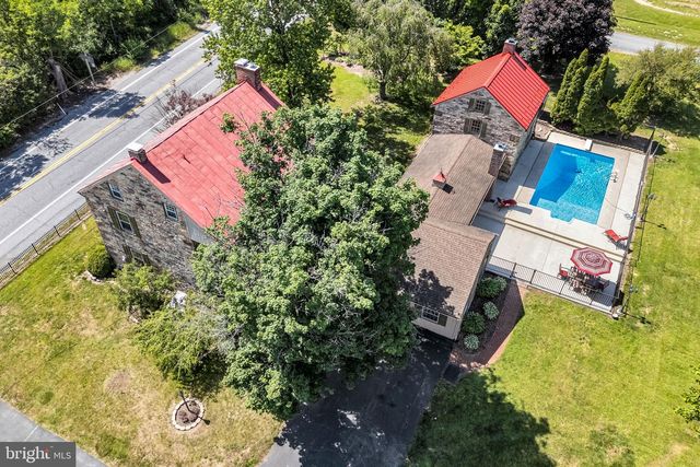 3421 WAGGONERS GAP ROAD, Carlisle, PA 17015