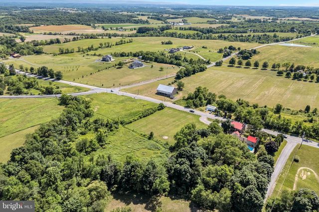 3421 WAGGONERS GAP ROAD, Carlisle, PA 17015