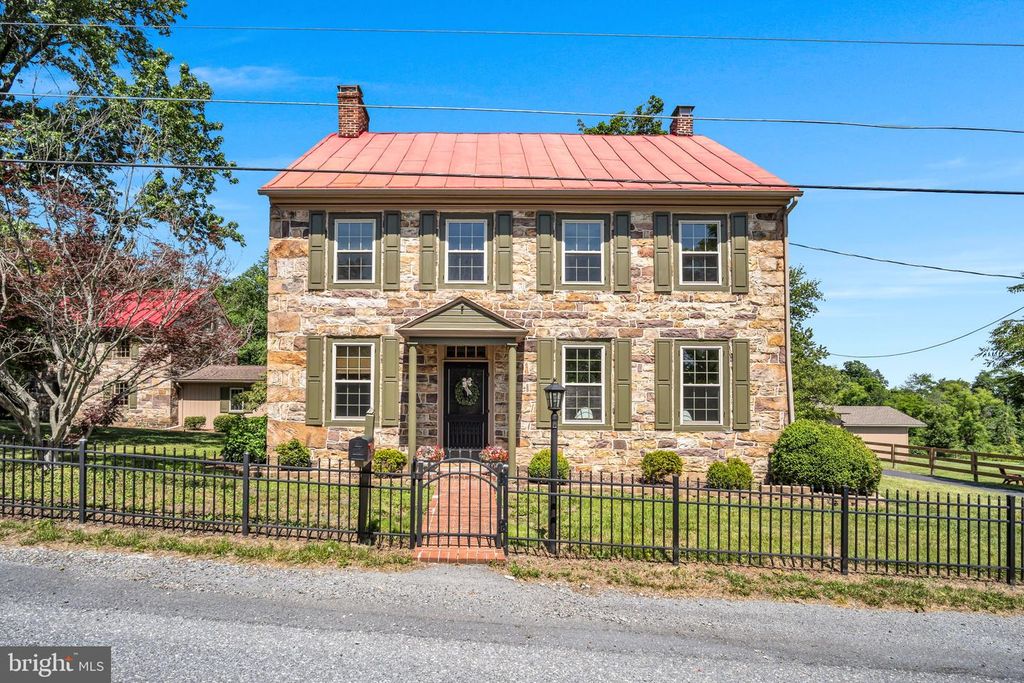 3421 WAGGONERS GAP ROAD, Carlisle, PA 17015
