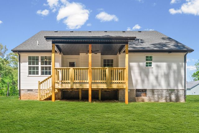 1598 Fredrick Dr, Clarksville, TN 37042