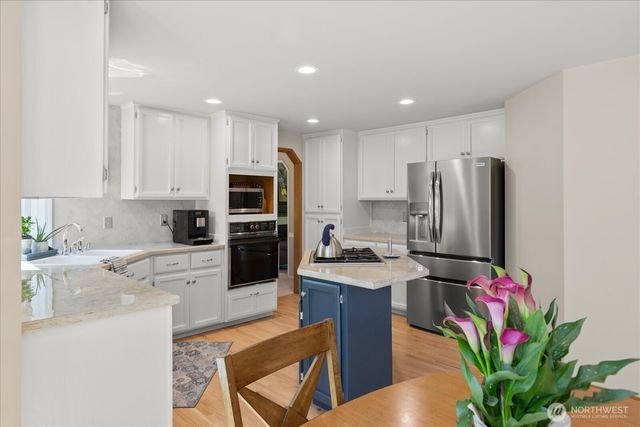 3220 211th Street SE, Bothell, WA 98021