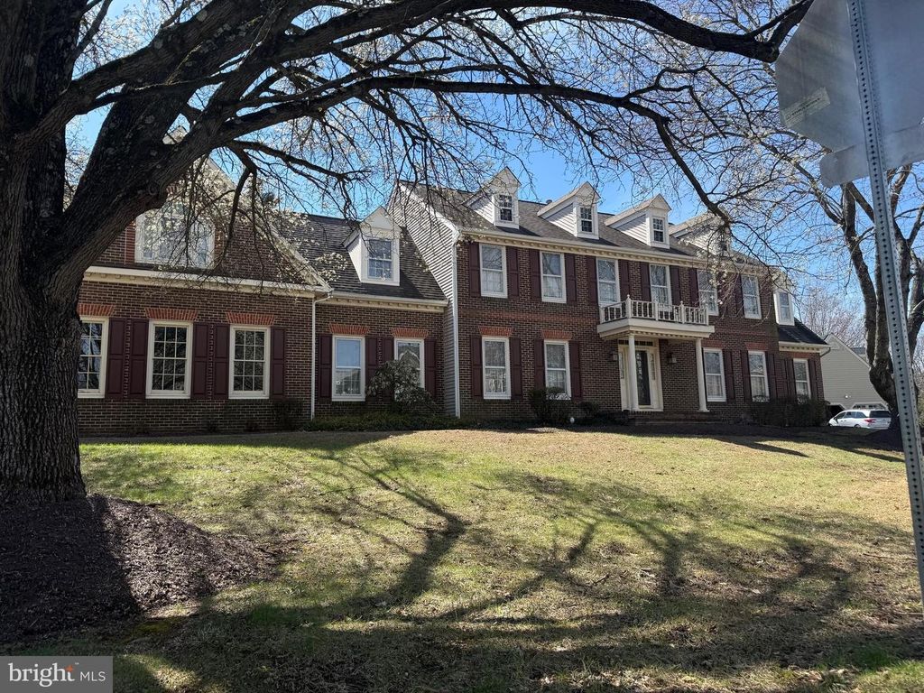 15441 EAGLE TAVERN LN, Centreville, VA 20120