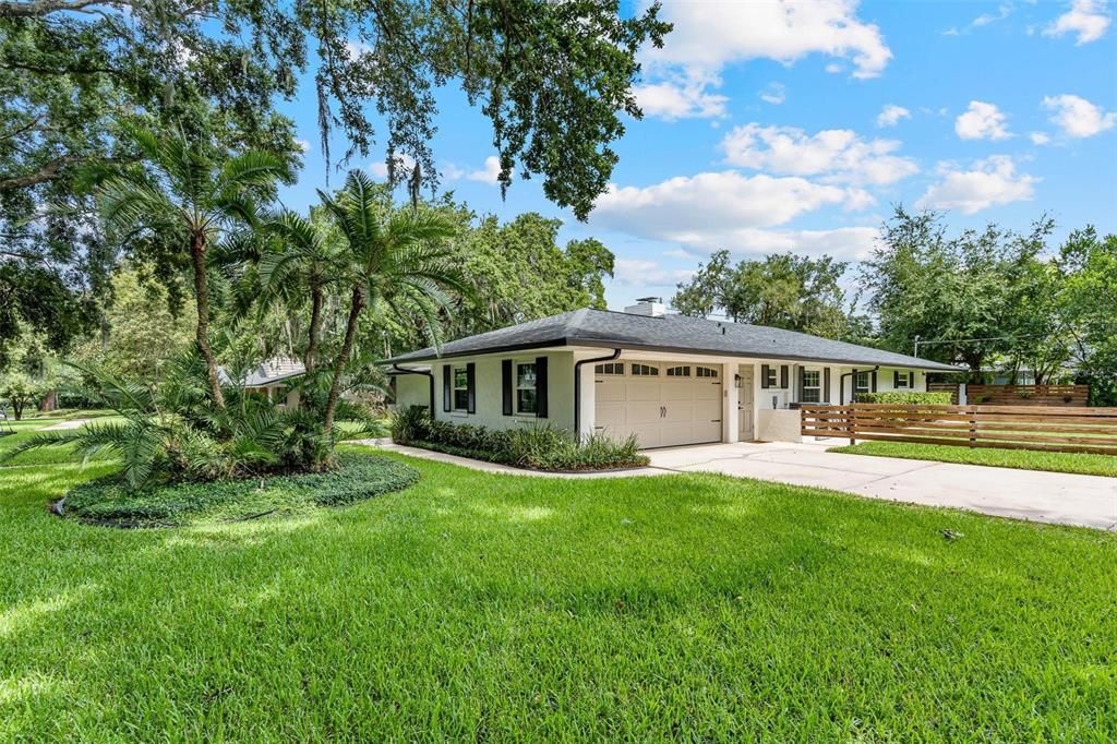 Image 36 of property listing at 2233 LEU ROAD, Orlando, FL 32803