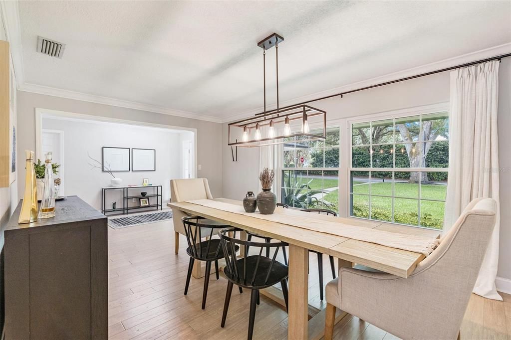 Image 4 of property listing at 2233 LEU ROAD, Orlando, FL 32803