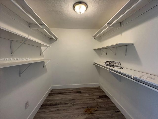7545 E Treasure Dr 9H, North Bay Village, FL 33141