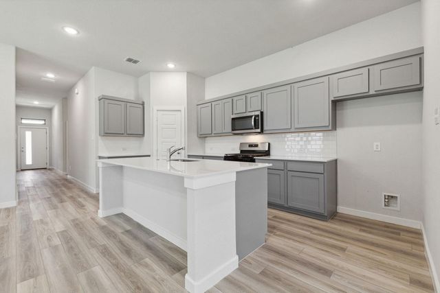 110 Malibu, Hutto, TX 78634