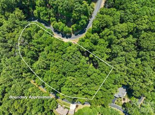 472 Mills River Way, Horse Shoe, NC 28742