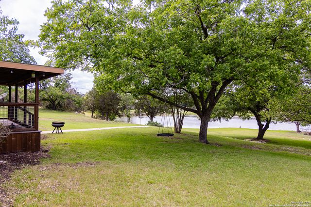 194 N Wood Duck, Kerrville, TX 78028