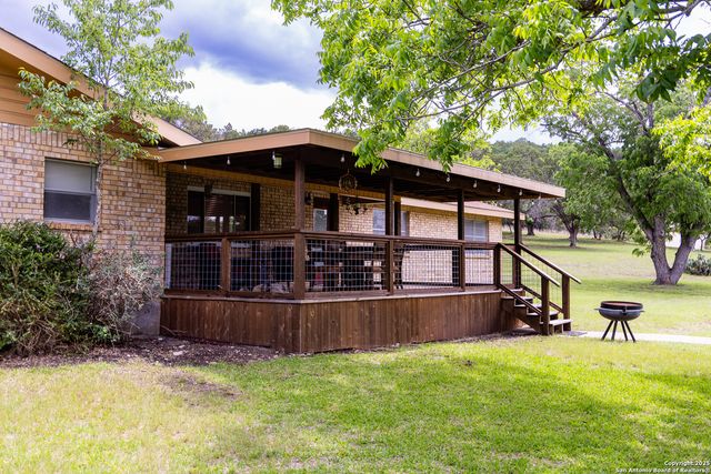 194 N Wood Duck, Kerrville, TX 78028