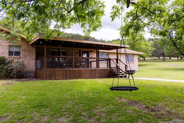 194 N Wood Duck, Kerrville, TX 78028