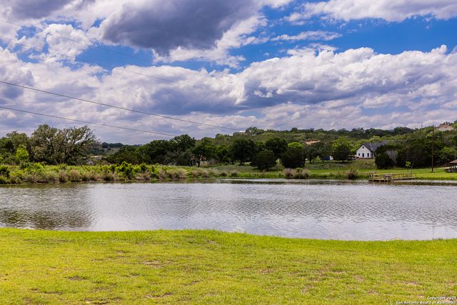 194 N Wood Duck, Kerrville, TX 78028