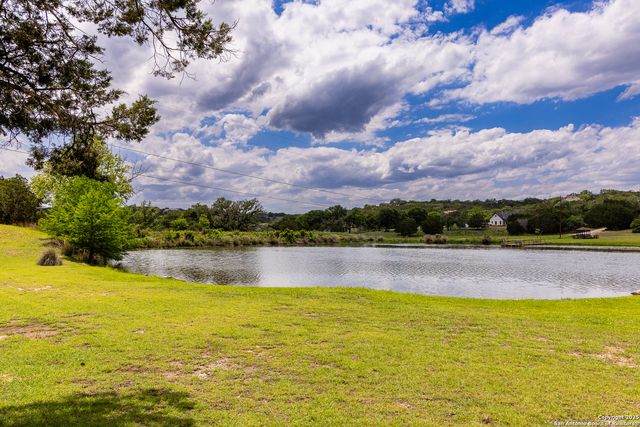 194 N Wood Duck, Kerrville, TX 78028