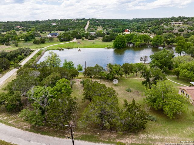 194 N Wood Duck, Kerrville, TX 78028