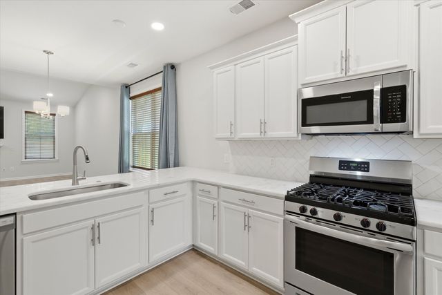8646 Windsor Hill Boulevard, North Charleston, SC 29420