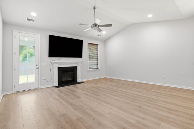 8646 Windsor Hill Boulevard, North Charleston, SC 29420