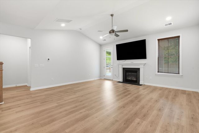 8646 Windsor Hill Boulevard, North Charleston, SC 29420