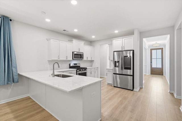 8646 Windsor Hill Boulevard, North Charleston, SC 29420