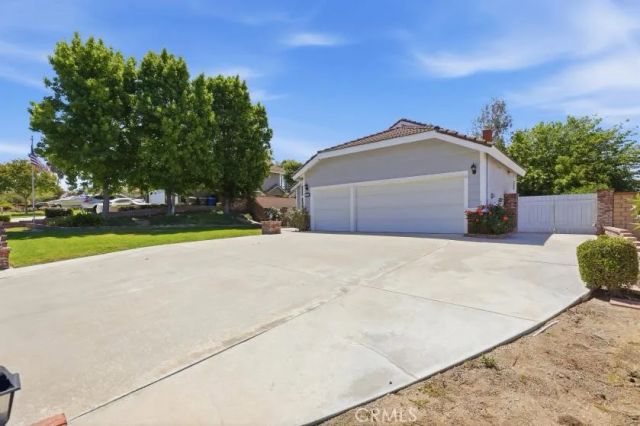 1272 Via Vista, Riverside, CA 92506