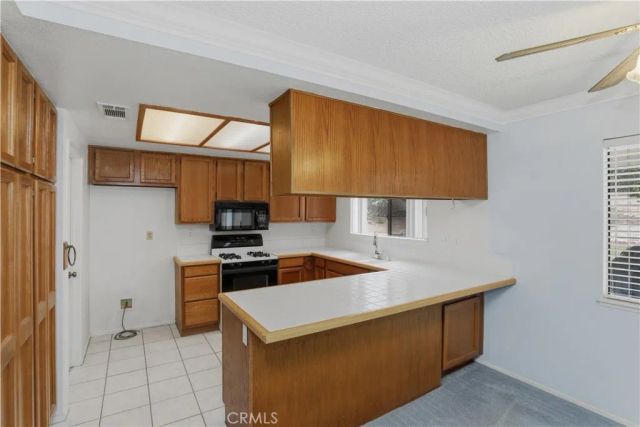 1272 Via Vista, Riverside, CA 92506