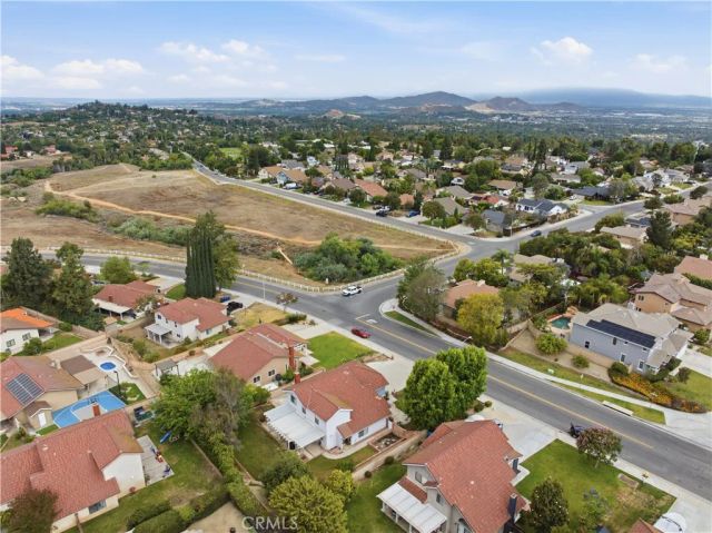 1272 Via Vista, Riverside, CA 92506