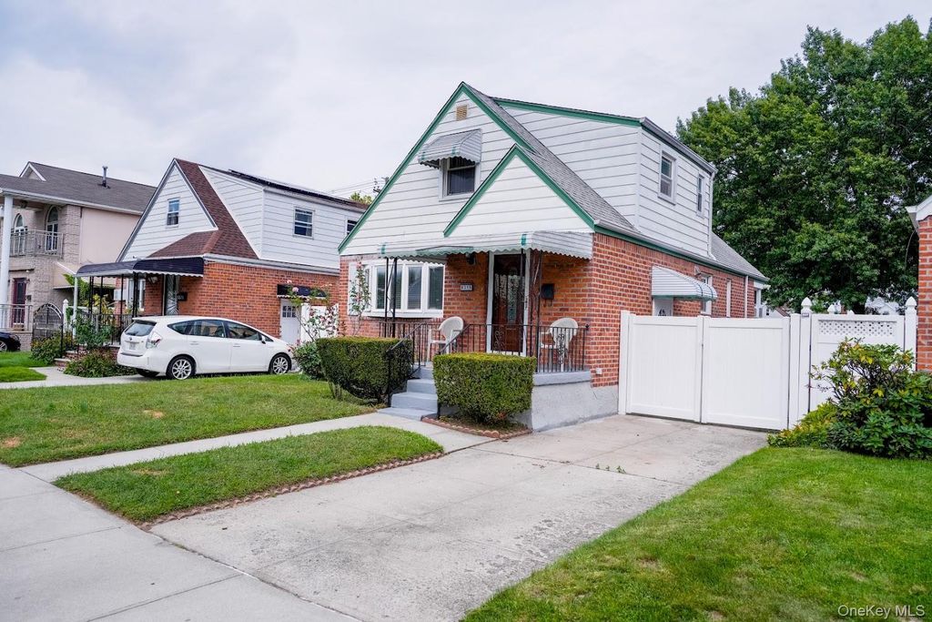 83-15 253rd Street, Bellerose, NY 11426 — exterior