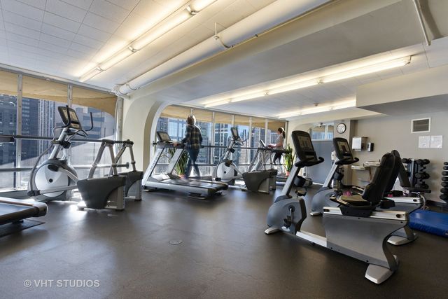 300 N State Street 2125, Chicago, IL 60654