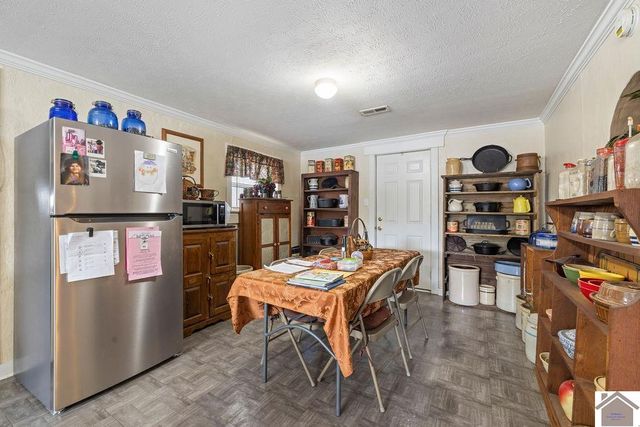 2164 Homewood Ave, Paducah, KY 42003