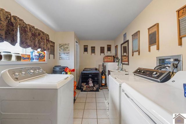 2164 Homewood Ave, Paducah, KY 42003