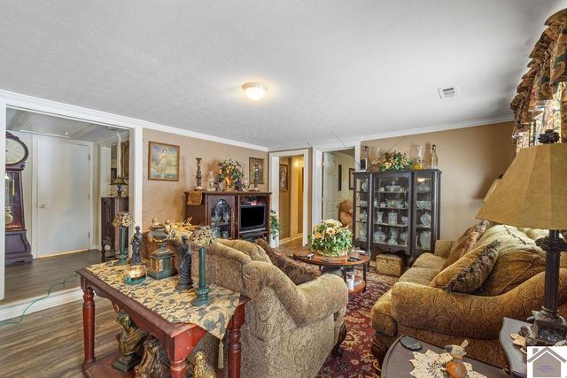 2164 Homewood Ave, Paducah, KY 42003