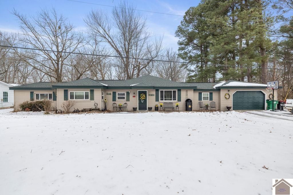 2164 Homewood Ave, Paducah, KY 42003