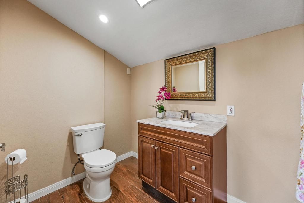 Image 28 of property listing at 3315 Tripoli, Oceanside, CA 92056